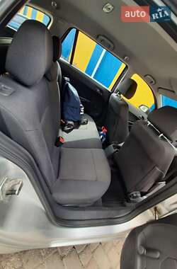 Универсал Opel Astra 2006 в Ивано-Франковске