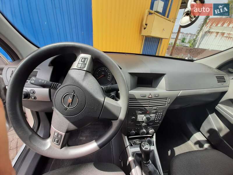 Opel Astra 2006