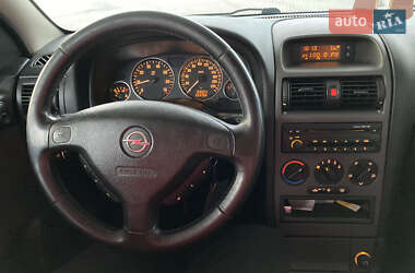 Универсал Opel Astra 2003 в 