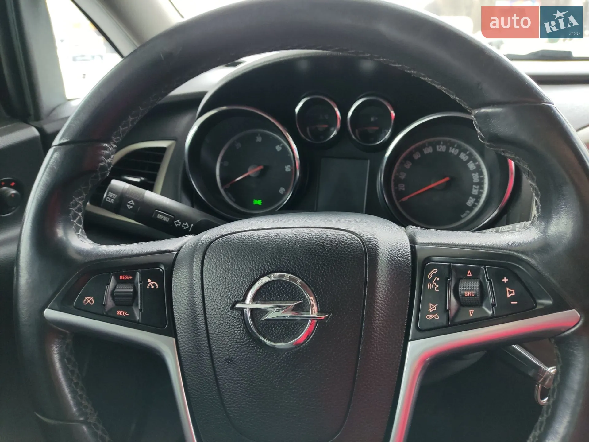 2011 Opel Astra - мініатюра 8