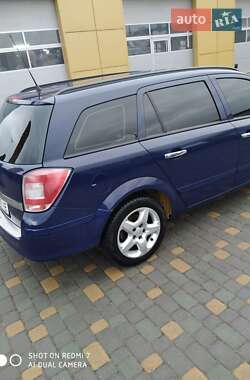 Универсал Opel Astra 2008 в 