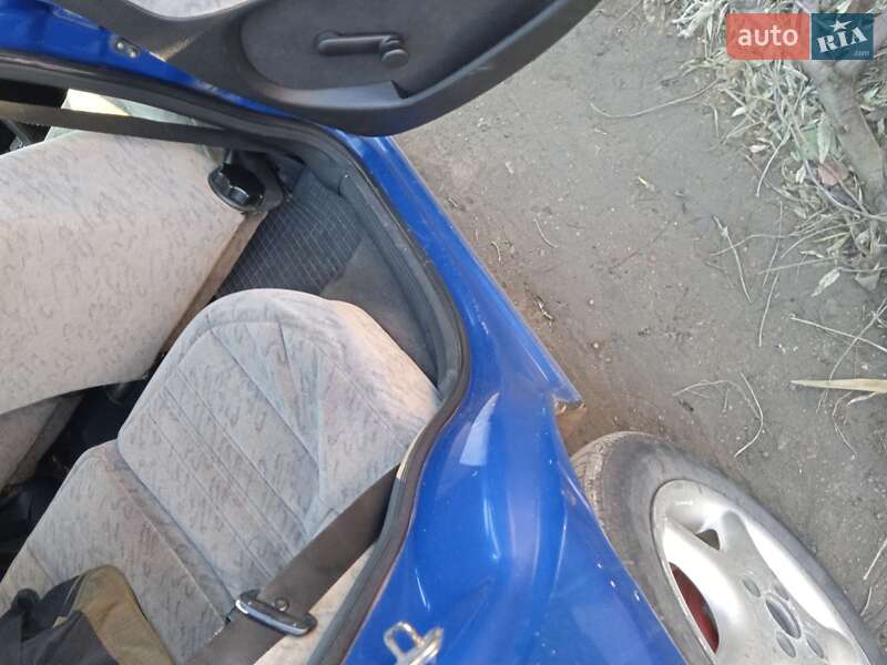 Седан Opel Astra 1998 в Одессе