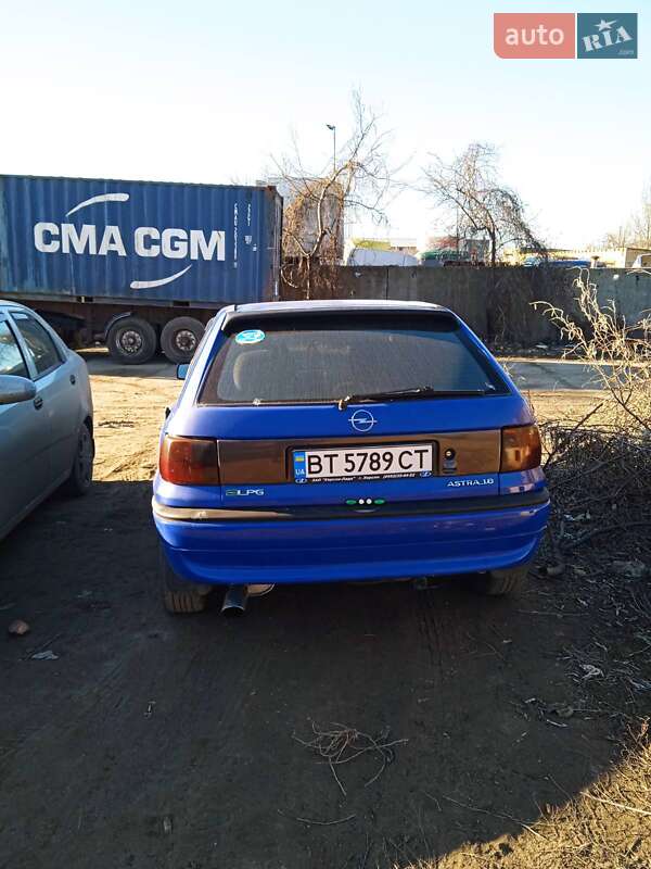Opel Astra 1998