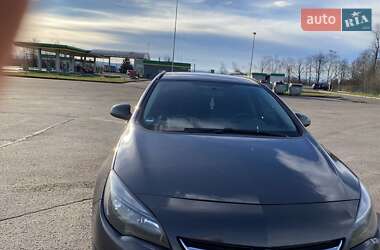 Универсал Opel Astra 2014 в 