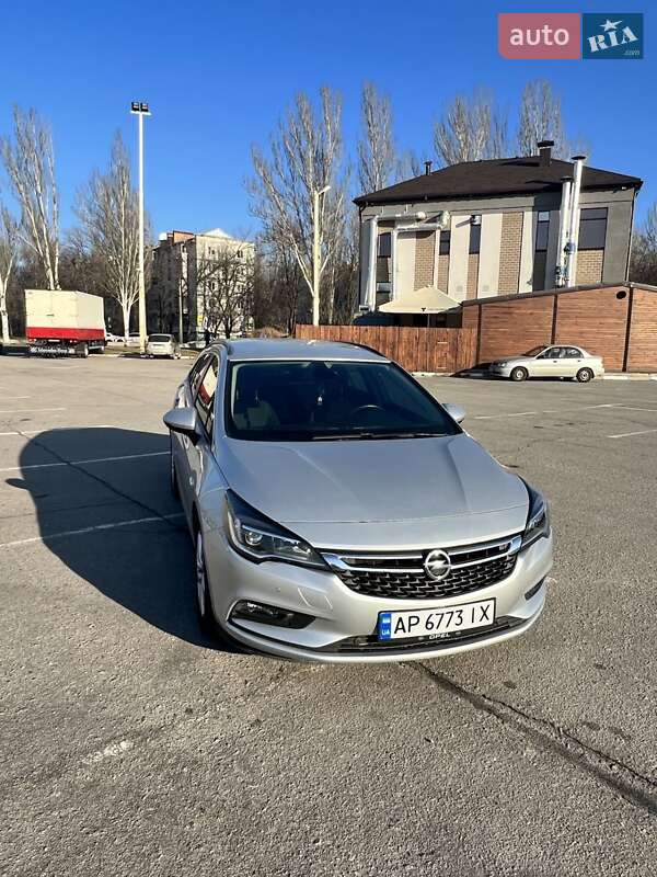 Opel Astra 2016