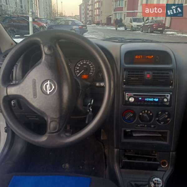 Седан Opel Astra 2007 в Киеве