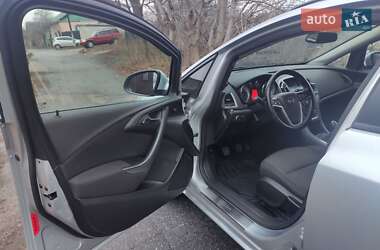 Универсал Opel Astra 2015 в 