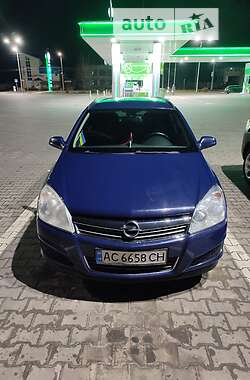 Универсал Opel Astra 2008 в Луцке