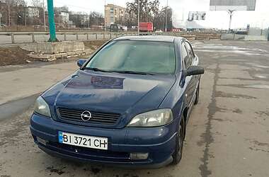 Седан Opel Astra 2006 в Машевке