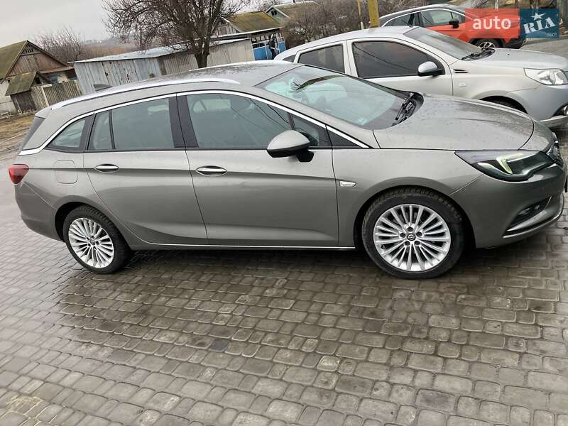 Универсал Opel Astra 2016 в Днепре