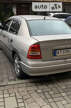 Седан Opel Astra 2008 в Івано-Франківську