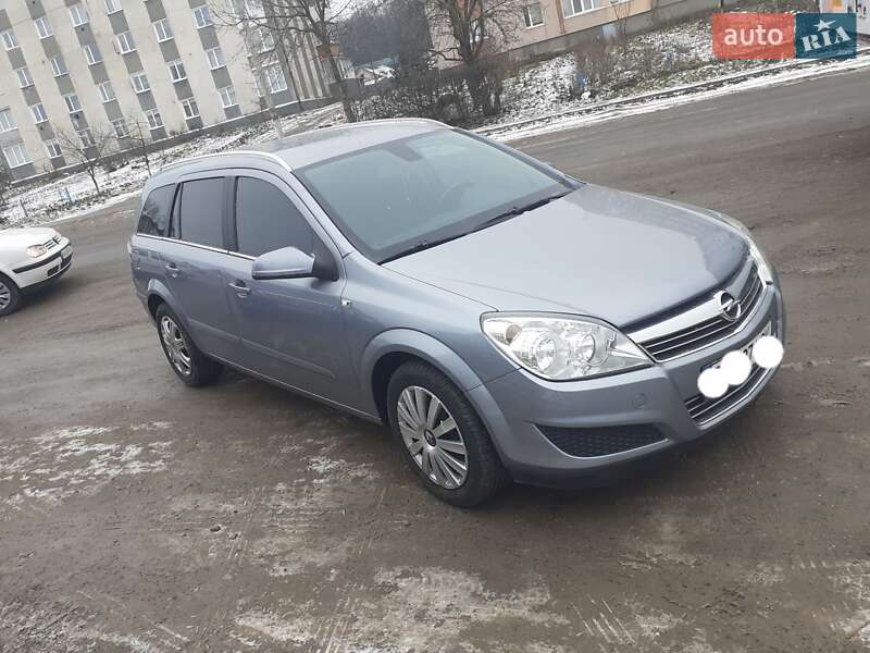 Универсал Opel Astra 2008 в Тернополе