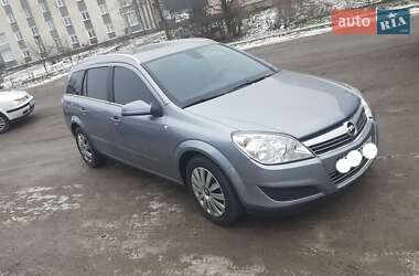 Универсал Opel Astra 2008 в Тернополе