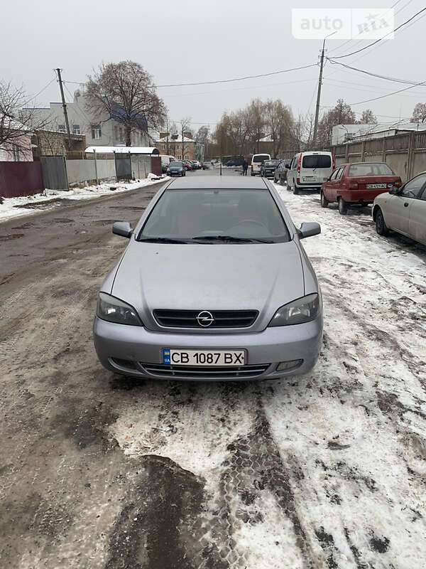 Купе Opel Astra 2004 в Чернигове