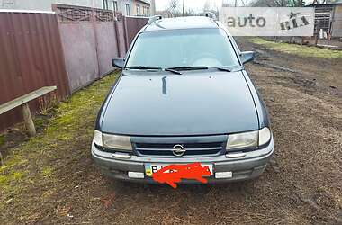 Универсал Opel Astra 1994 в Полтаве