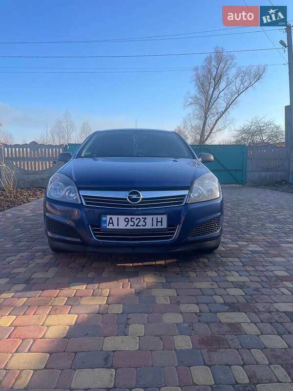 Хэтчбек Opel Astra 2009 в Броварах фото 4 Хэтчбек Opel Astra 2009 в Броварах