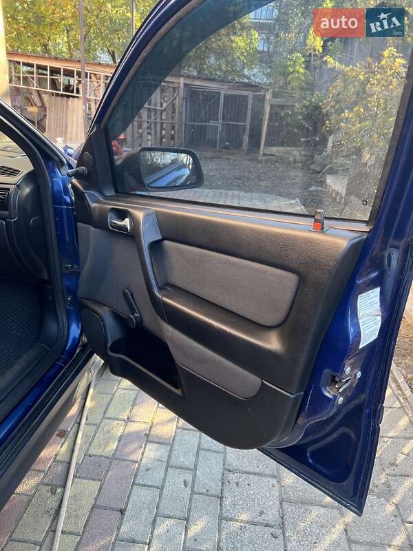 Седан Opel Astra 2005 в Шепетовке