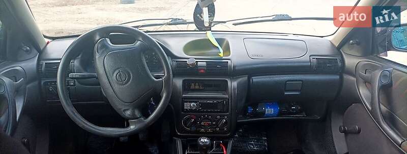 Універсал Opel Astra 1997 в Харкові