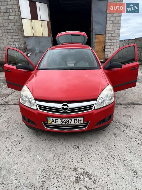 Універсал Opel Astra 2007 в Кривому Розі
