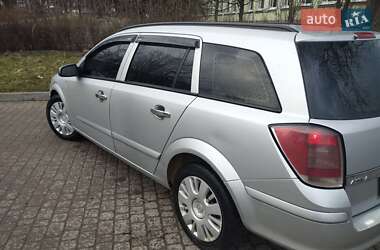 Универсал Opel Astra 2007 в 