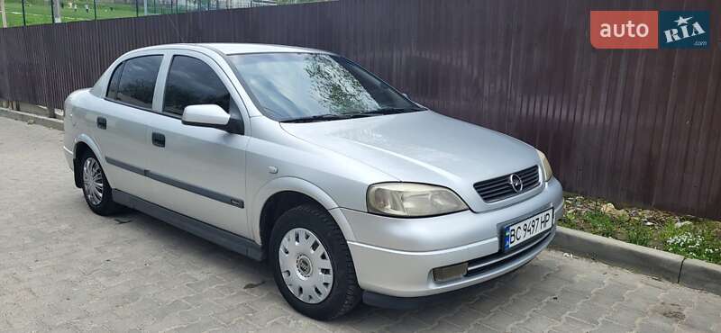 Opel Astra 2002
