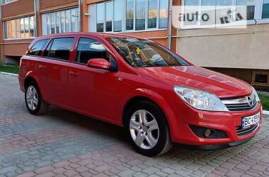 Універсал Opel Astra 2009 в Чорткові