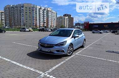 Хэтчбек Opel Astra 2017 в Виннице