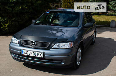 Седан Opel Astra 2009 в Шепетовке
