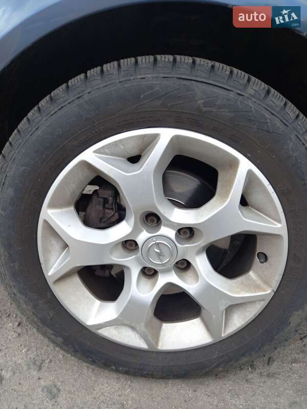 Универсал Opel Astra 2006 в Сумах