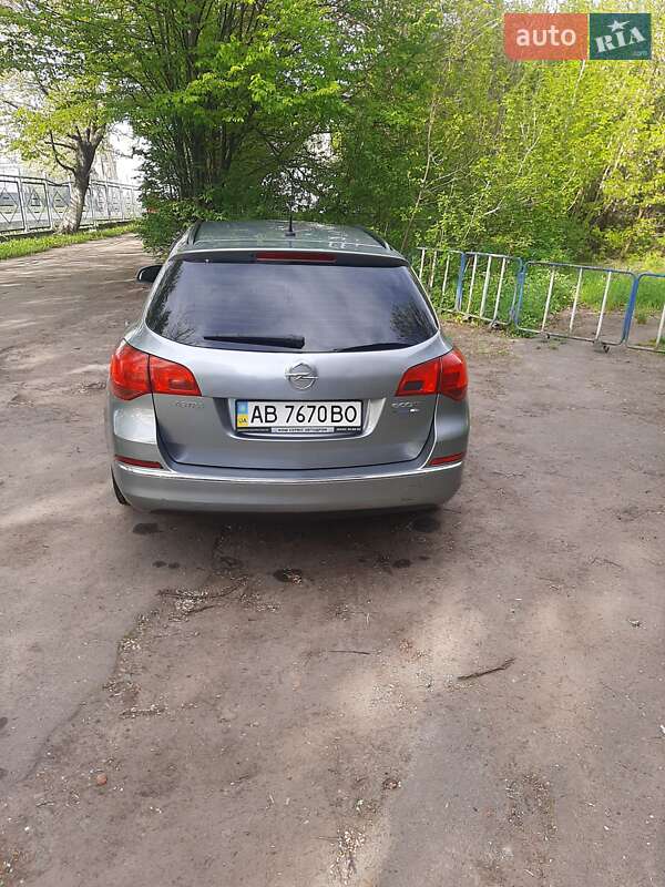 Универсал Opel Astra 2013 в Жмеринке фото 5 Универсал Opel Astra 2013 в Жмеринке