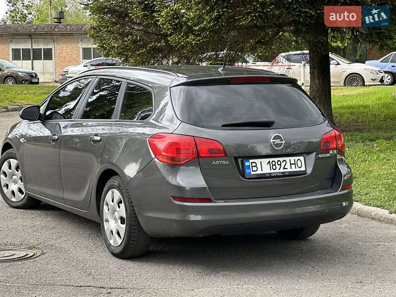 Универсал Opel Astra 2012 в Полтаве фото 37 Универсал Opel Astra 2012 в Полтаве