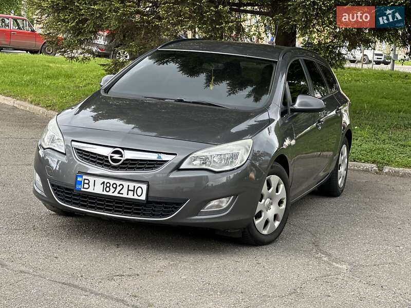 Универсал Opel Astra 2012 в Полтаве фото 41 Универсал Opel Astra 2012 в Полтаве