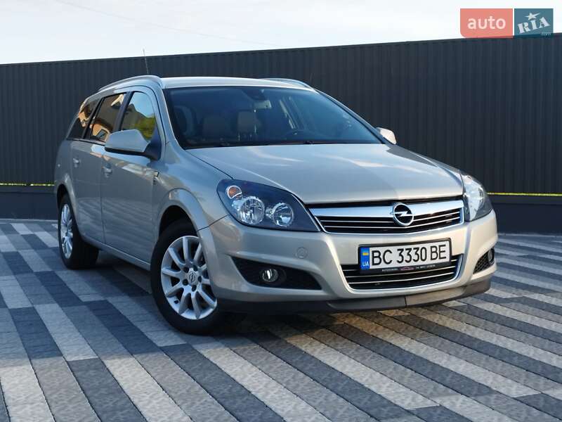 Универсал Opel Astra 2010 в Львове фото 9 Универсал Opel Astra 2010 в Львове