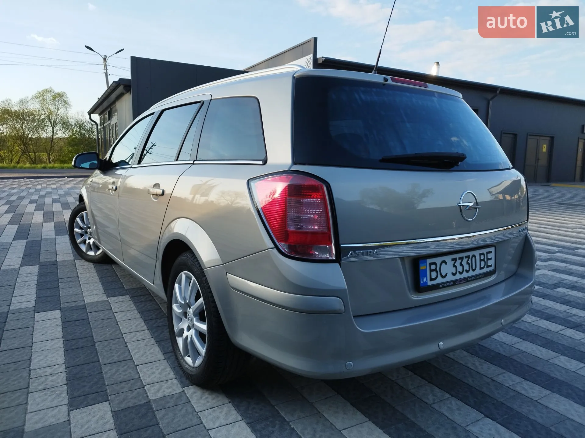 2010 Opel Astra - мініатюра 21
