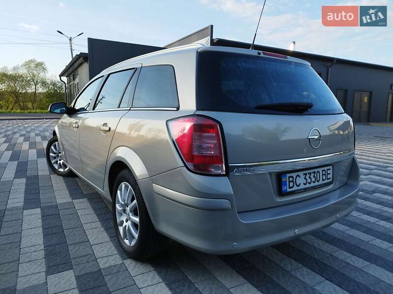 Универсал Opel Astra 2010 в Львове фото 21 Универсал Opel Astra 2010 в Львове