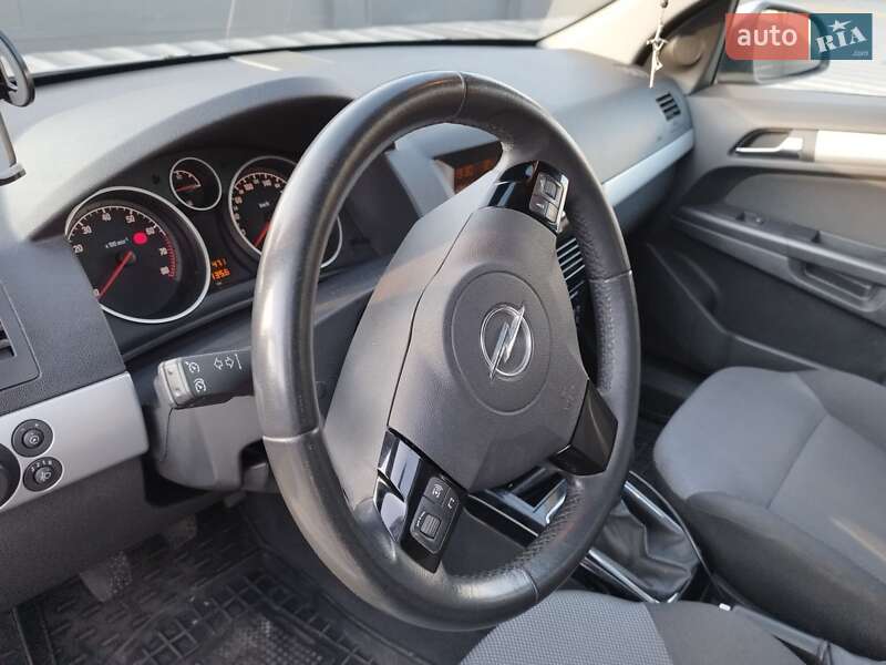 Универсал Opel Astra 2010 в Львове фото 51 Универсал Opel Astra 2010 в Львове