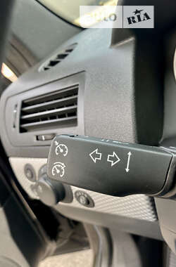 Купе Opel Astra 2006 в Киеве