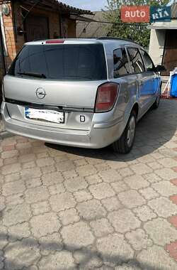 Универсал Opel Astra 2007 в 