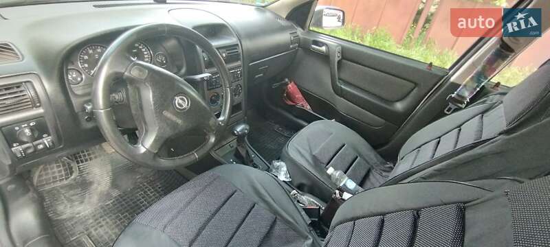 Універсал Opel Astra 2003 в Могилів-Подільському