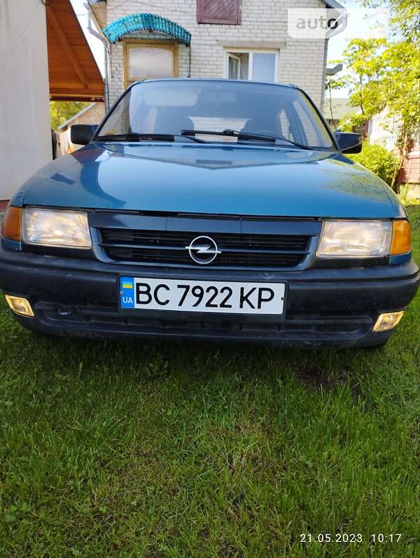 Хетчбек Opel Astra 1992 в Львові