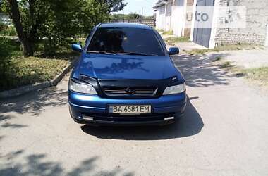 Седан Opel Astra 2004 в Кропивницком