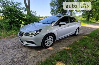 Универсал Opel Astra 2016 в Бердичеве