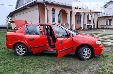 Седан Opel Astra 2003 в Коломые
