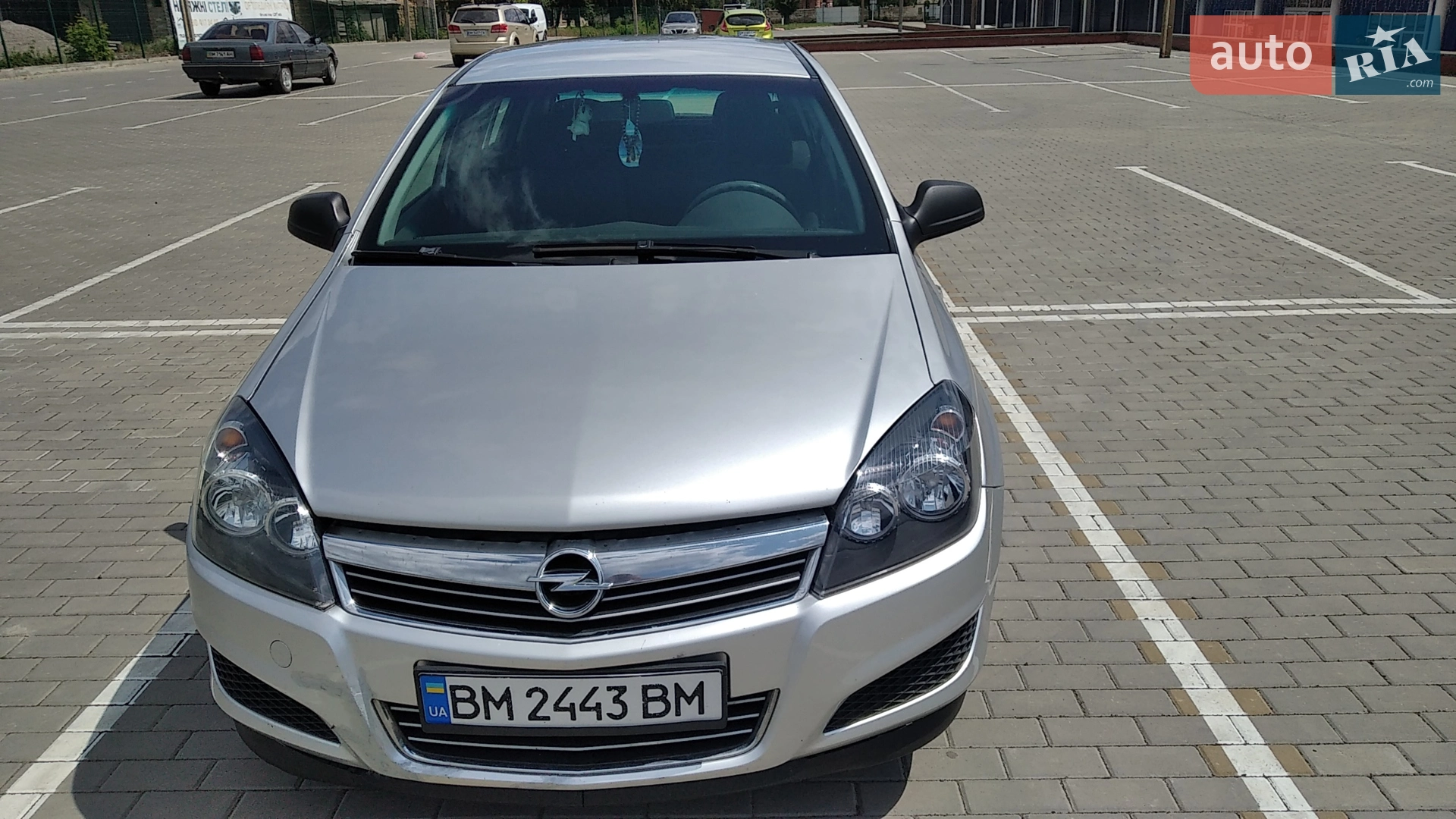 2011 Opel Astra - фото 1
