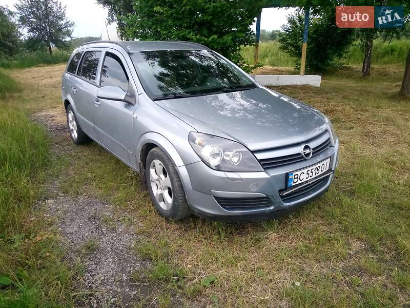 Универсал Opel Astra 2004 в Николаеве