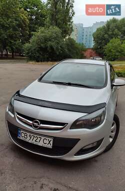 Универсал Opel Astra 2015 в Чернигове