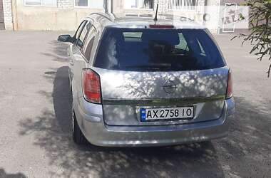 Универсал Opel Astra 2005 в Харькове