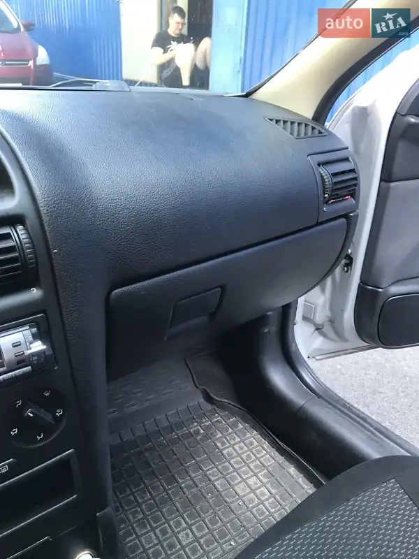 Opel Astra 2004 VIN W0L0TGF3542088782 фото оголошення 17 з 56