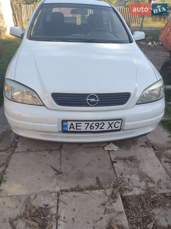 Opel Astra 2000