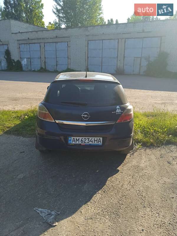 Хетчбек Opel Astra 2007 в Коростені